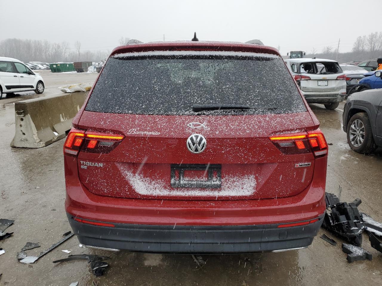 2019 Volkswagen Tiguan VIN 3VV2B7AX4KM100837 Copart auction photo, front end damage thumbnail 6