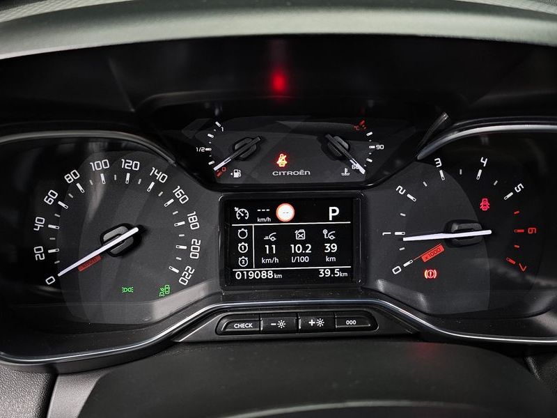 2021 Citroen C3 aircross VIN VF72CYHXXM4001095 Encar auction photo thumbnail 8