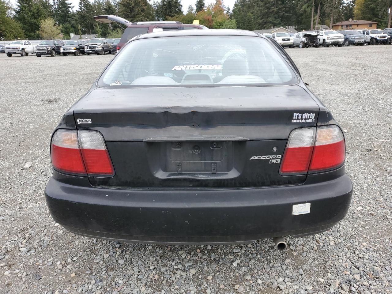 1997 Honda Accord VIN 1HGCD5634VA144072 Copart auction photo, side damage thumbnail 6