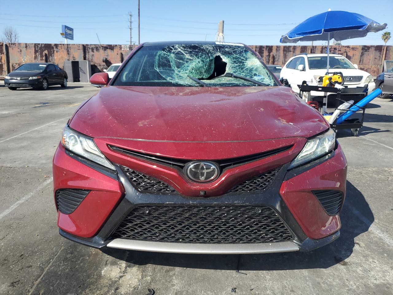 2018 Toyota Camry VIN 4T1B61HK3JU563990 Copart auction photo, water/flood / all over damage thumbnail 5