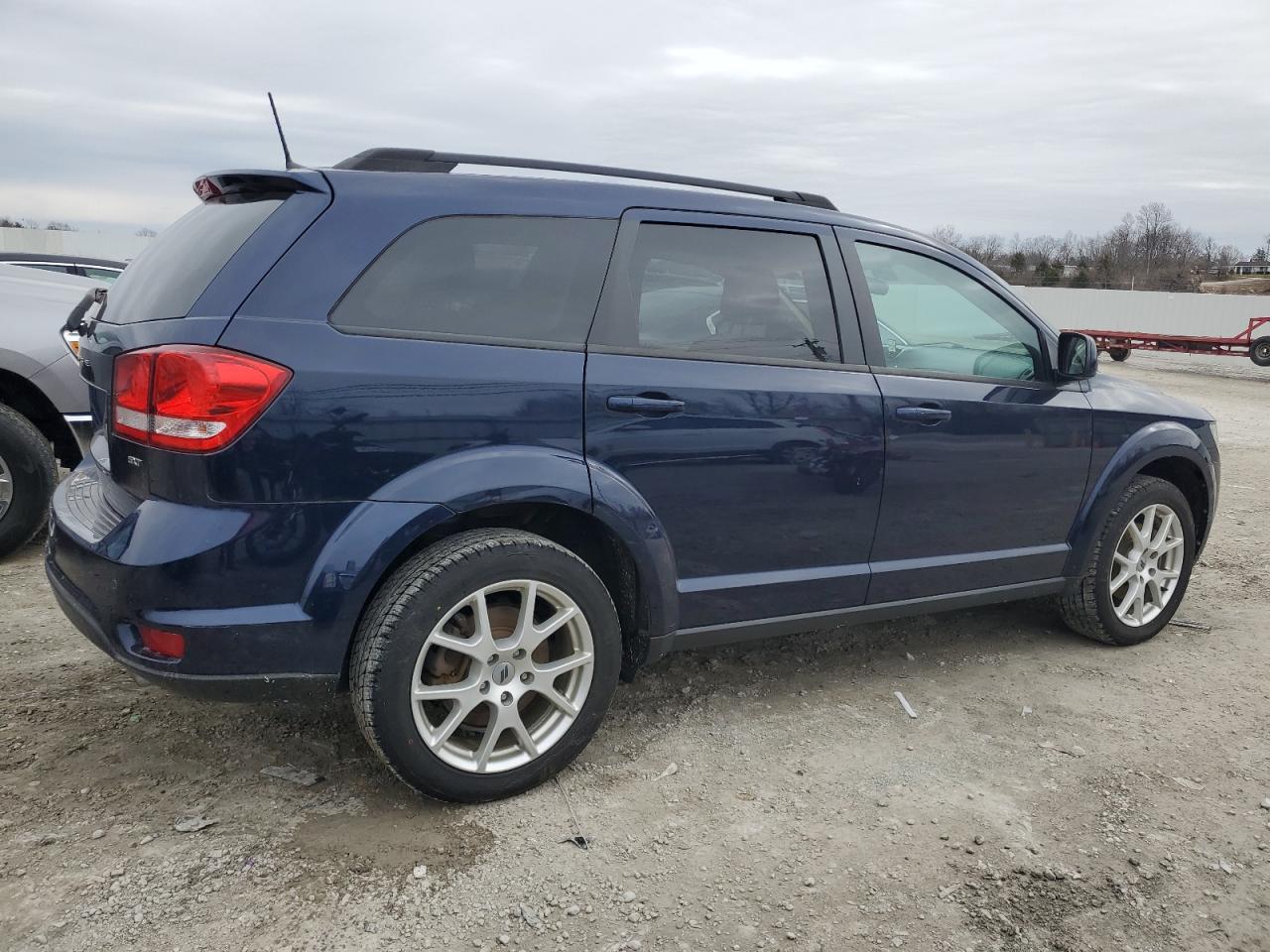 2018 Dodge Journey VIN 3C4PDDBG8JT390189 Copart auction photo, minor dent/scratches damage thumbnail 3