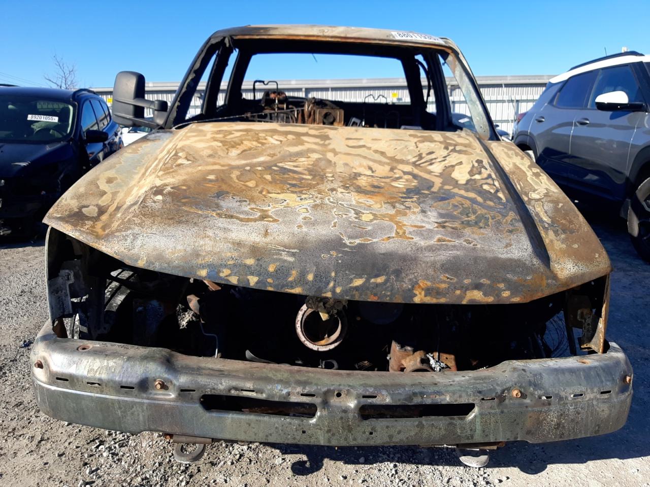 2006 Chevrolet Silverado VIN 1GCHK23G26F124181 Copart auction photo, burn / all over damage thumbnail 5