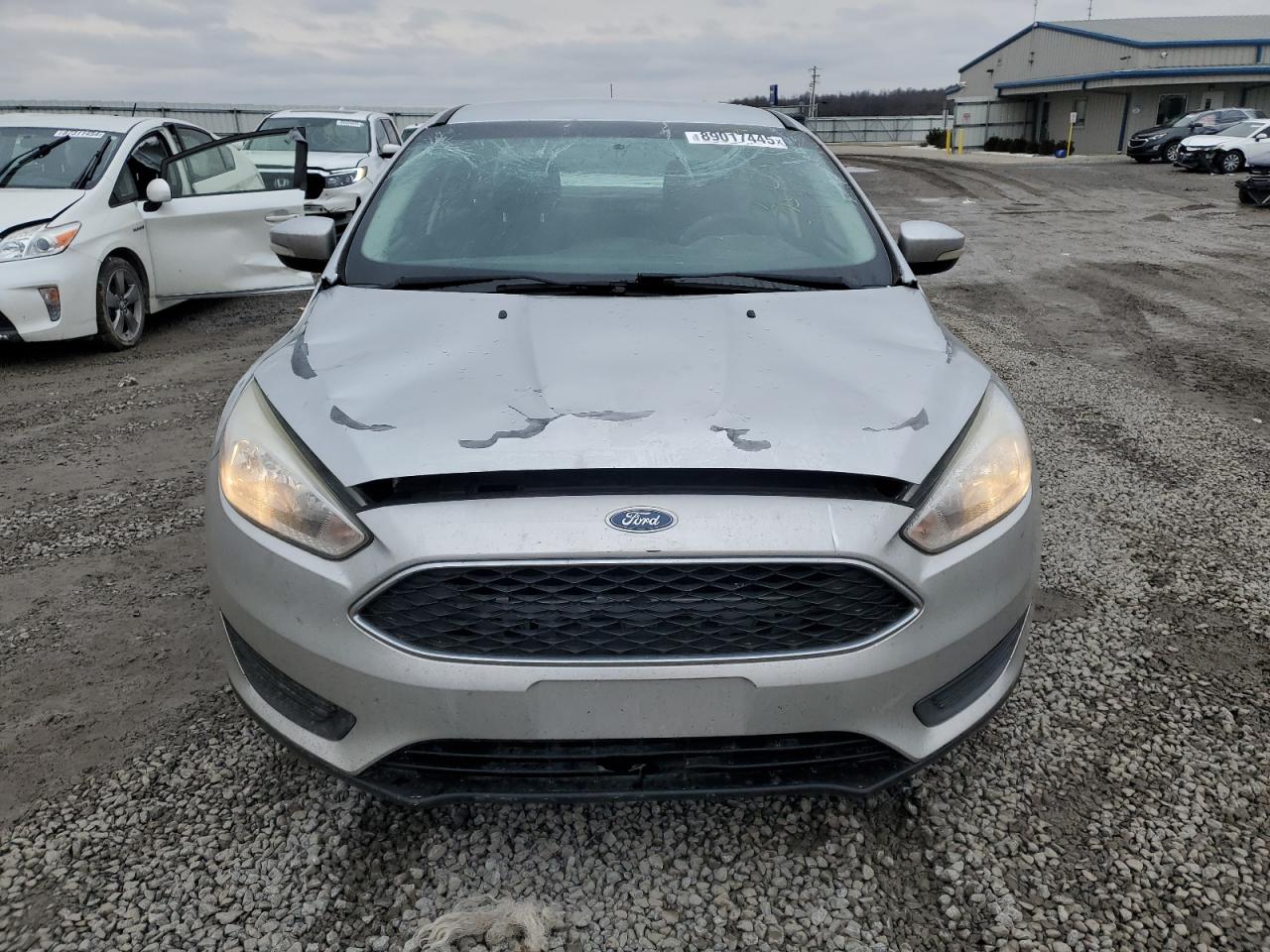 2017 Ford Focus VIN 1FADP3F20HL224604 Copart auction photo, front end damage thumbnail 5