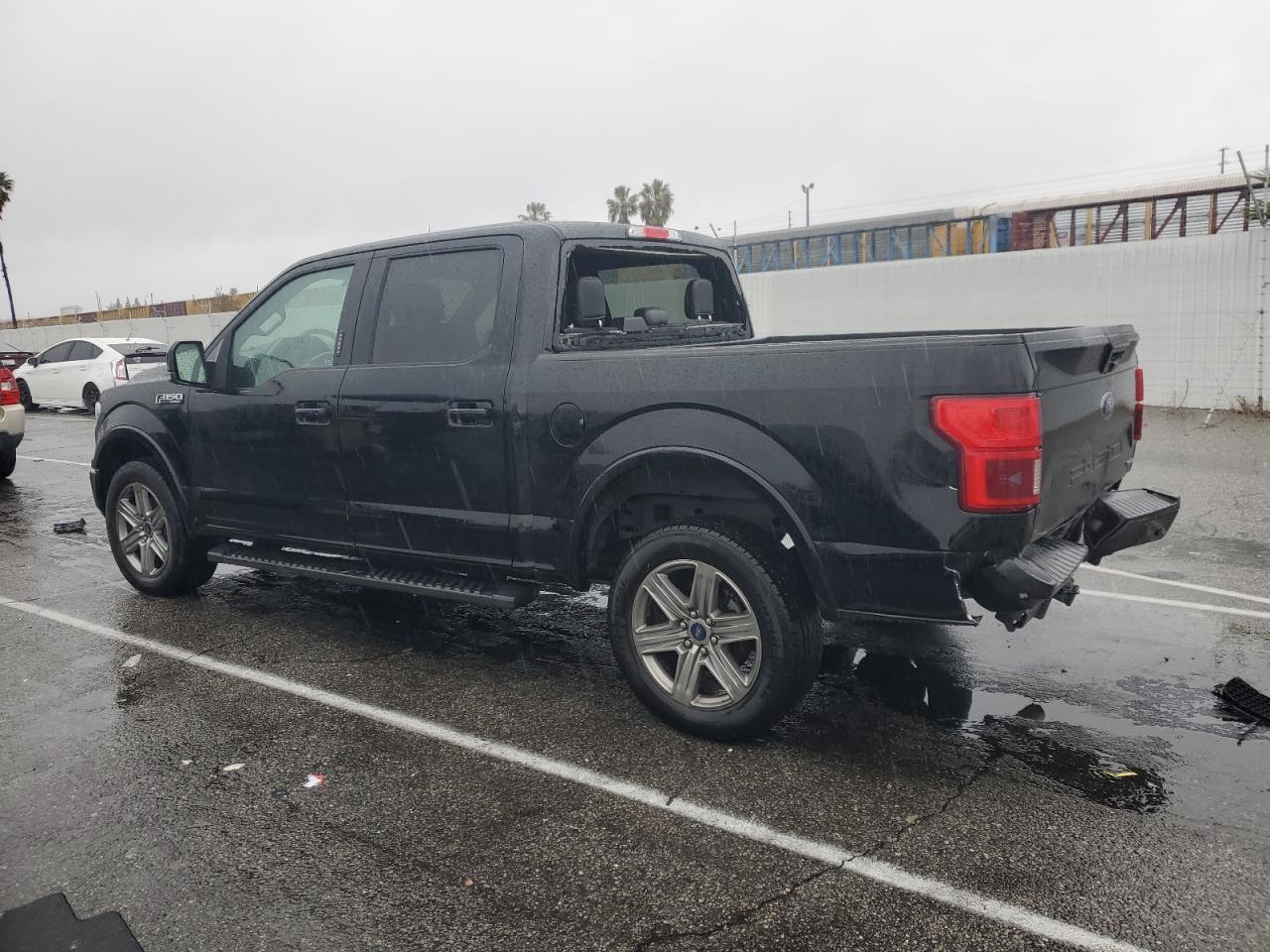2018 Ford F-150 VIN 1FTEW1EG7JKC95491 Copart auction photo, rear end / minor dent/scratches damage thumbnail 2