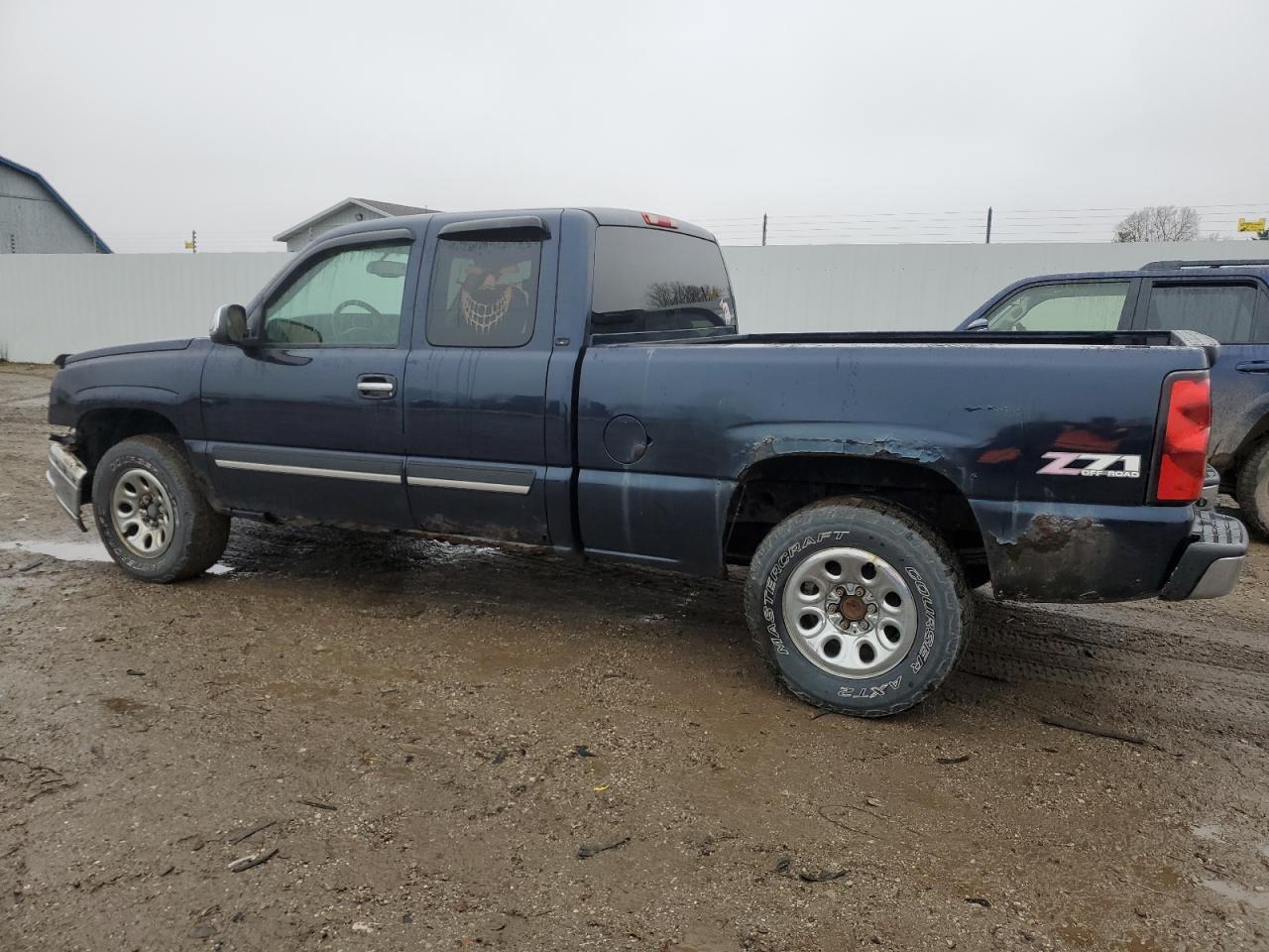 2005 Chevrolet Silverado VIN 1GCEK19T45E183285 Copart auction photo, front end damage thumbnail 2