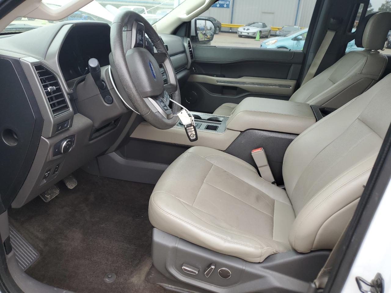 2018 Ford Expedition VIN 1FMJU1HT2JEA56051 Copart auction photo, front end / minor dent/scratches damage thumbnail 7