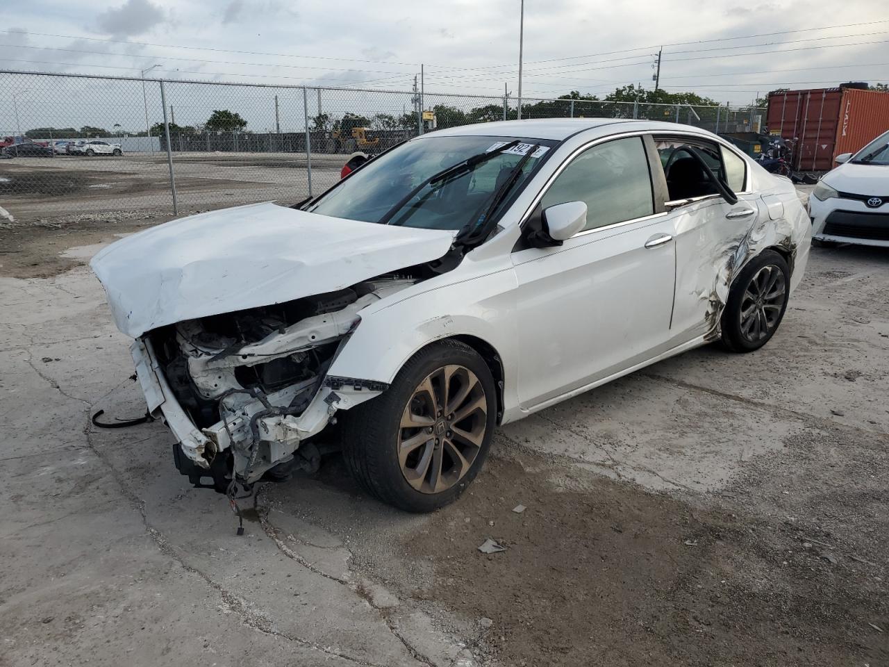 2014 Honda Accord VIN 1HGCR2F52EA253244