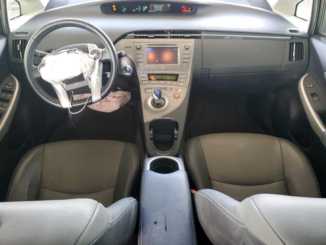 2013 Toyota Prius VIN JTDKN3DU2D5664530 Copart auction photo, front end damage thumbnail 8