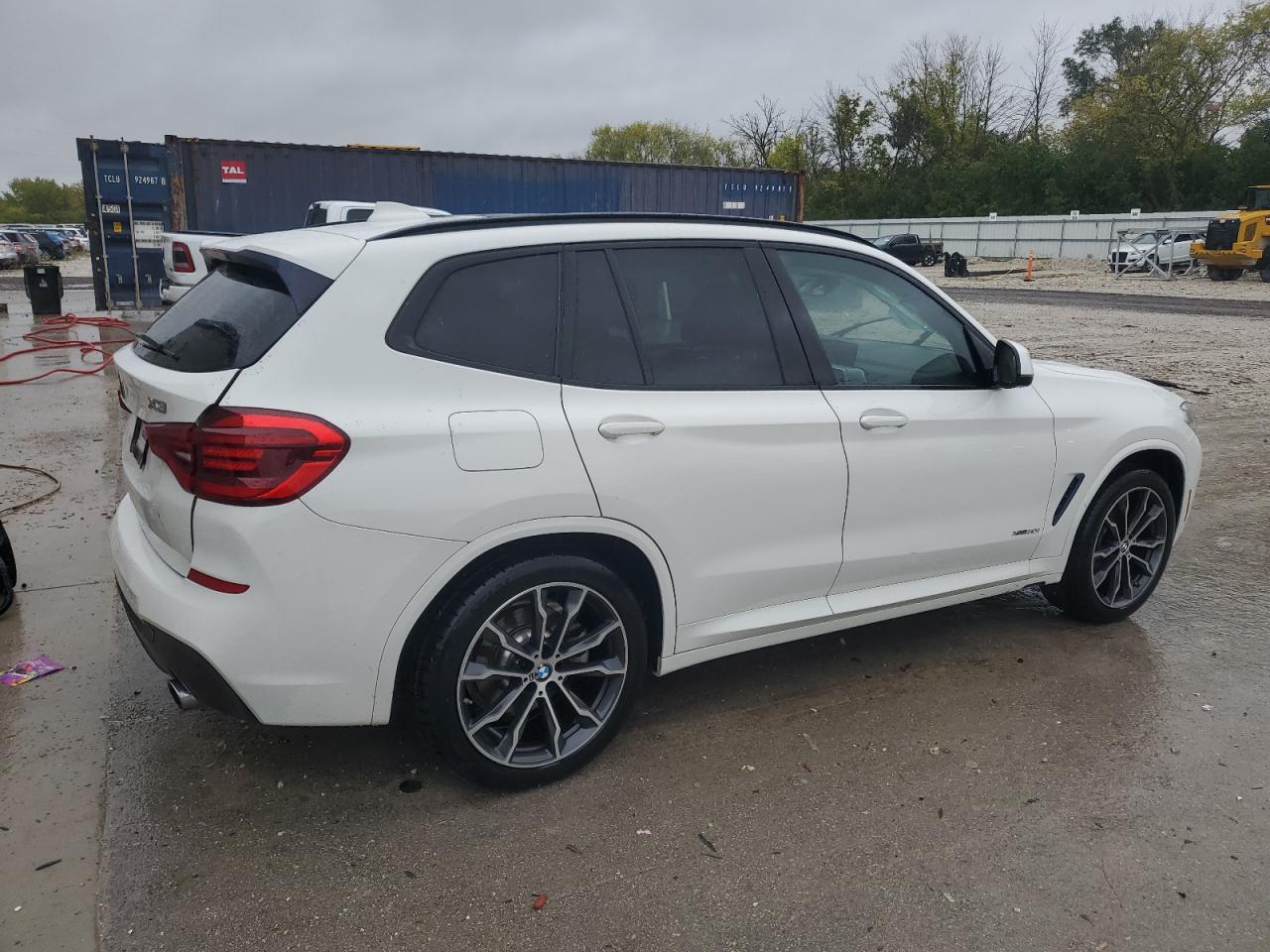 2018 BMW X3 VIN 5UXTR9C50JLC82107 Copart auction photo, side / rear end damage thumbnail 3