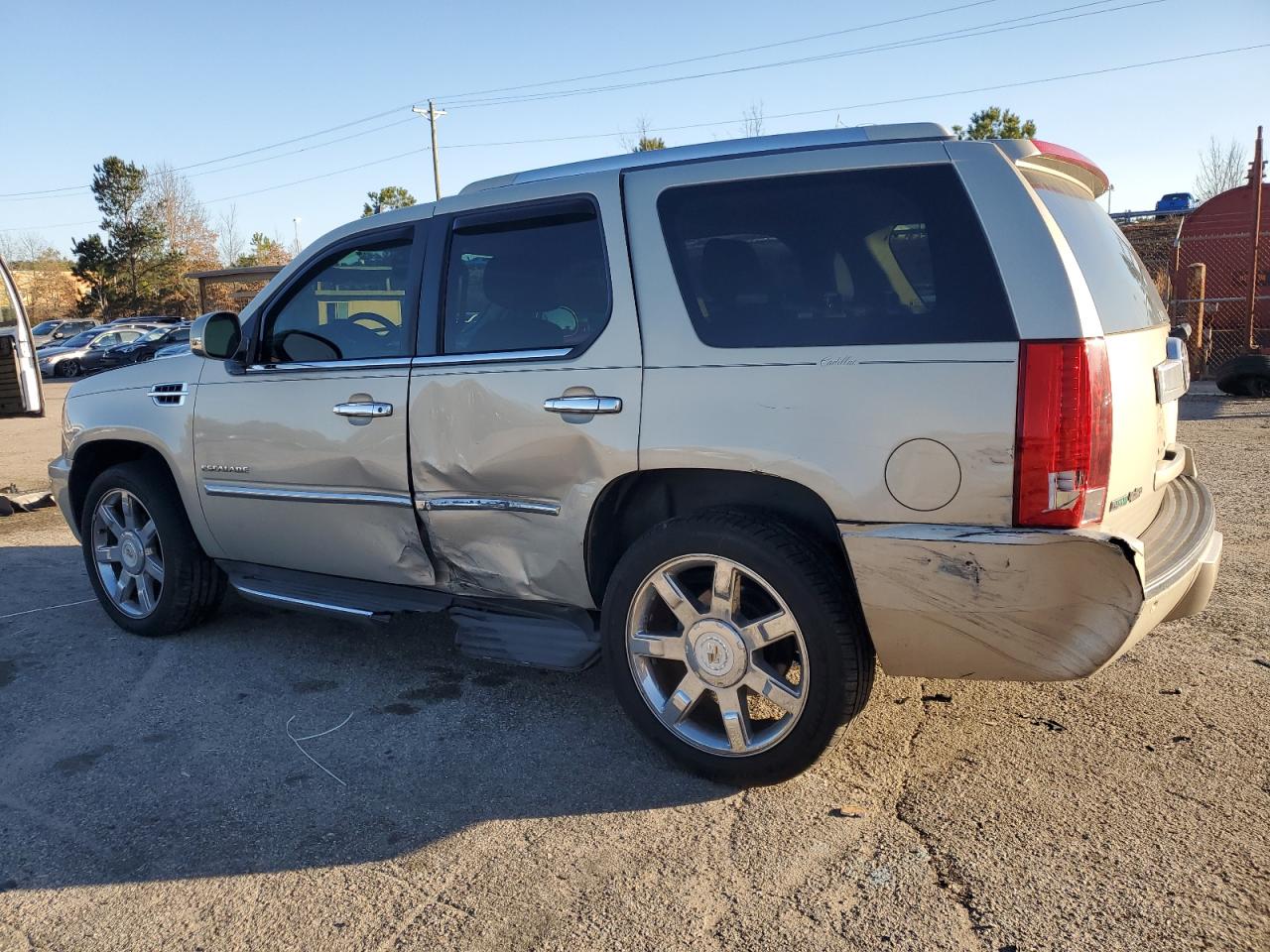 2011 Cadillac Escalade VIN 1GYS4BEF7BR162383 Copart auction photo, side / rear end damage thumbnail 2