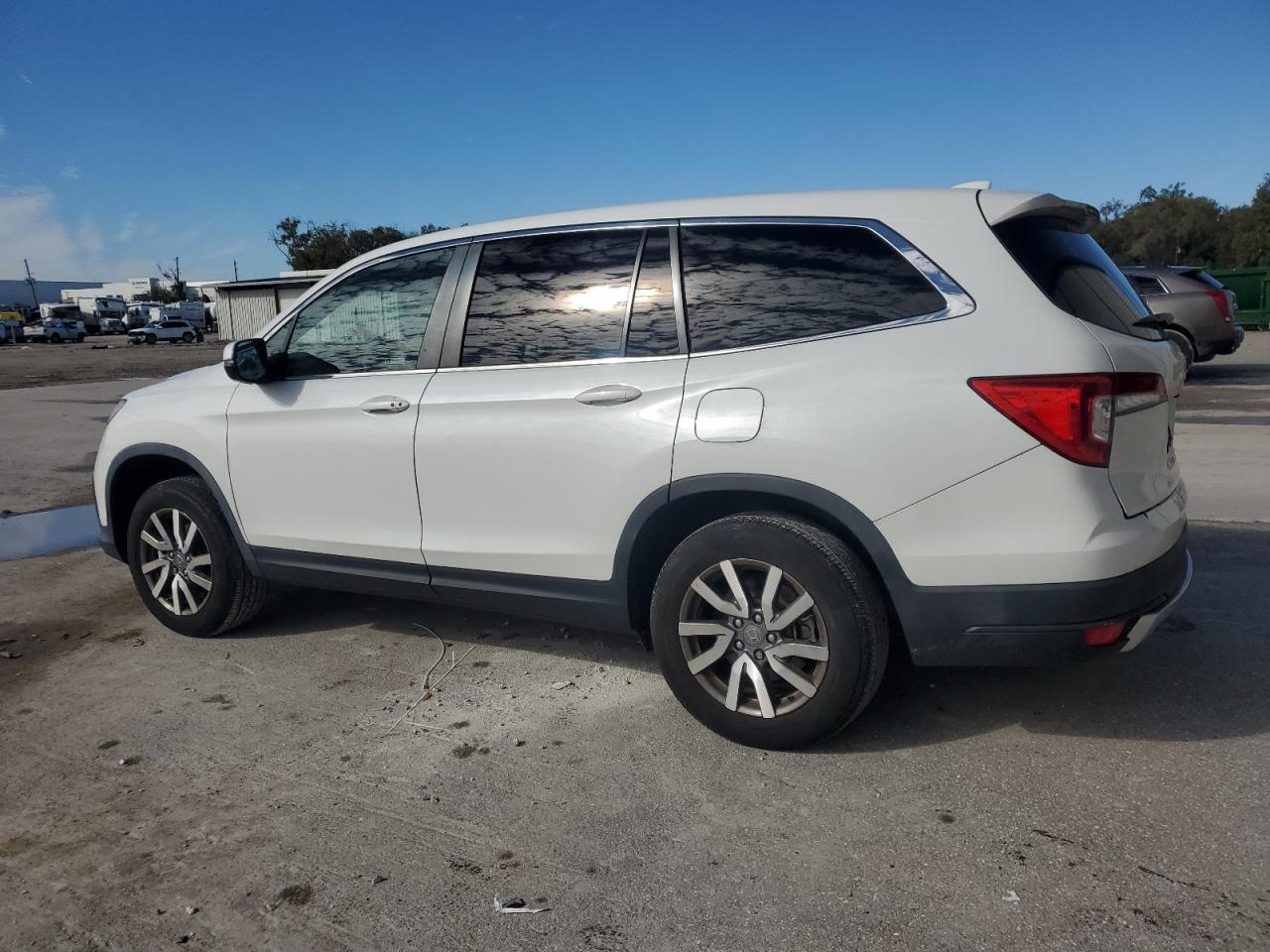 2022 Honda Pilot VIN 5FNYF6H5XNB021659 Copart auction photo, side damage thumbnail 2