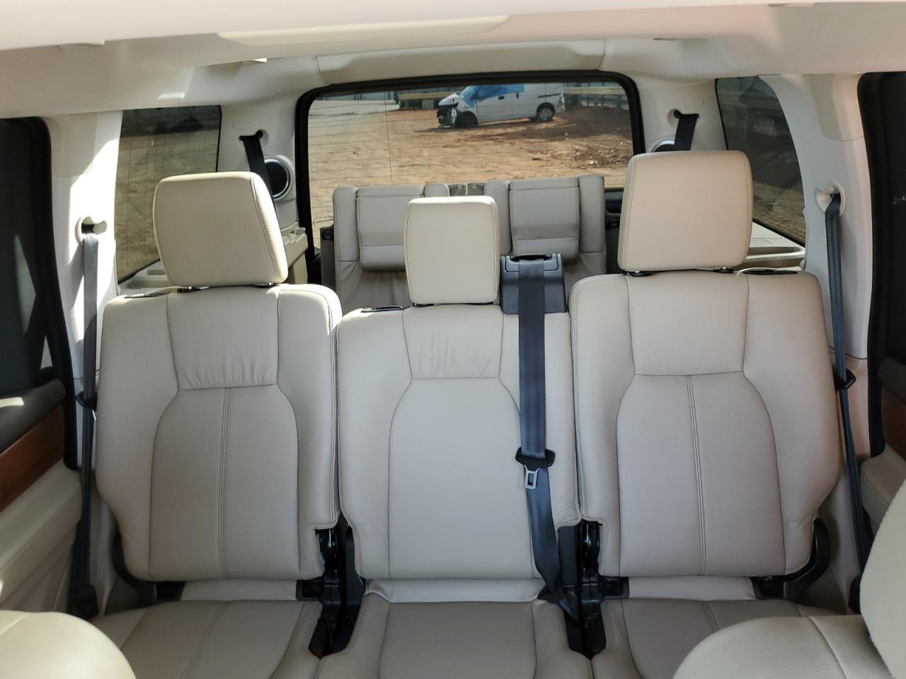 2013 Land Rover LR4 VIN SALAK2D49DA664975 Copart auction photo, front end / undercarriage damage thumbnail 10
