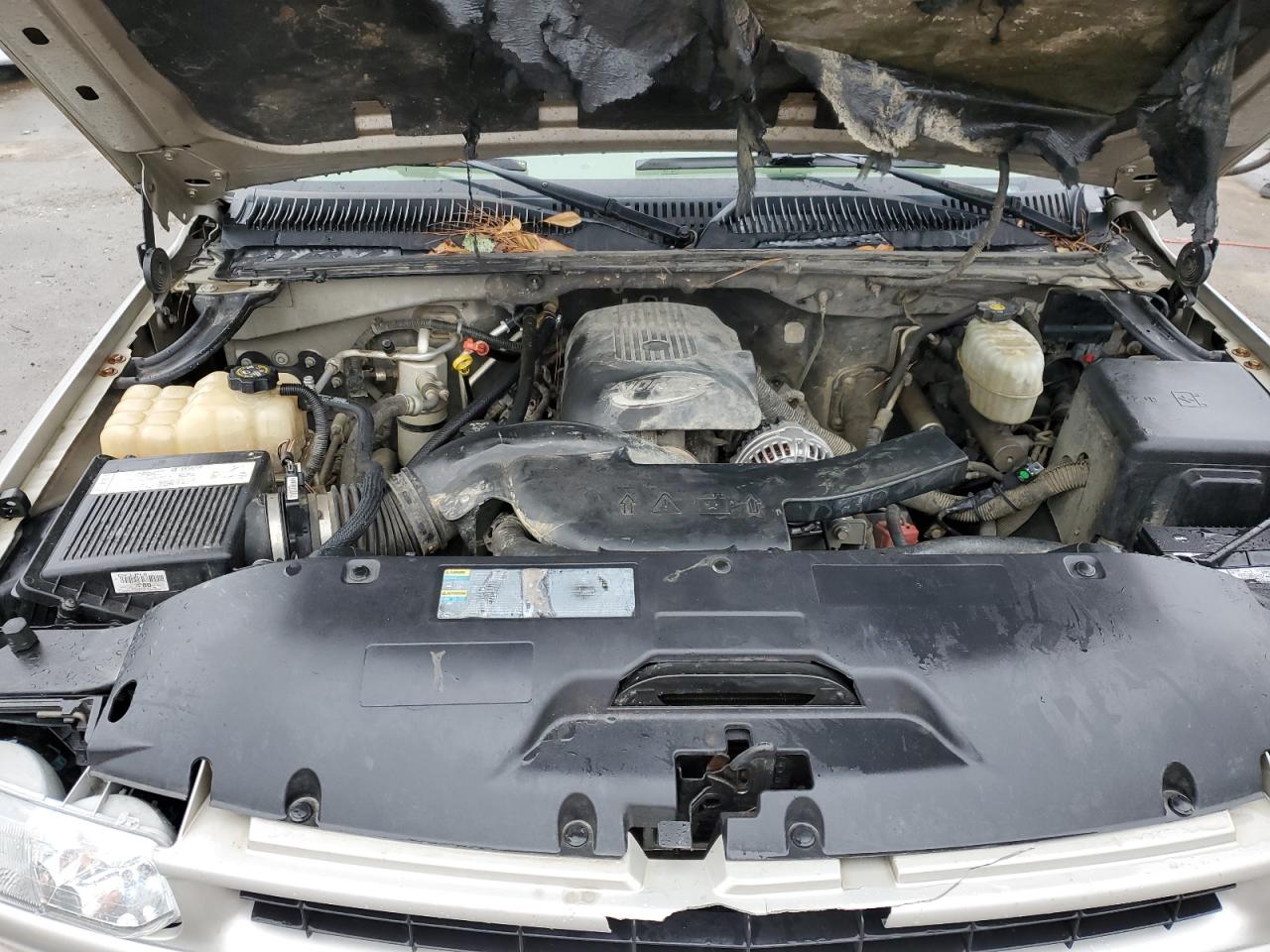 2005 Chevrolet Tahoe VIN 1GNEC13T75R179933 Copart auction photo, rear end damage thumbnail 12
