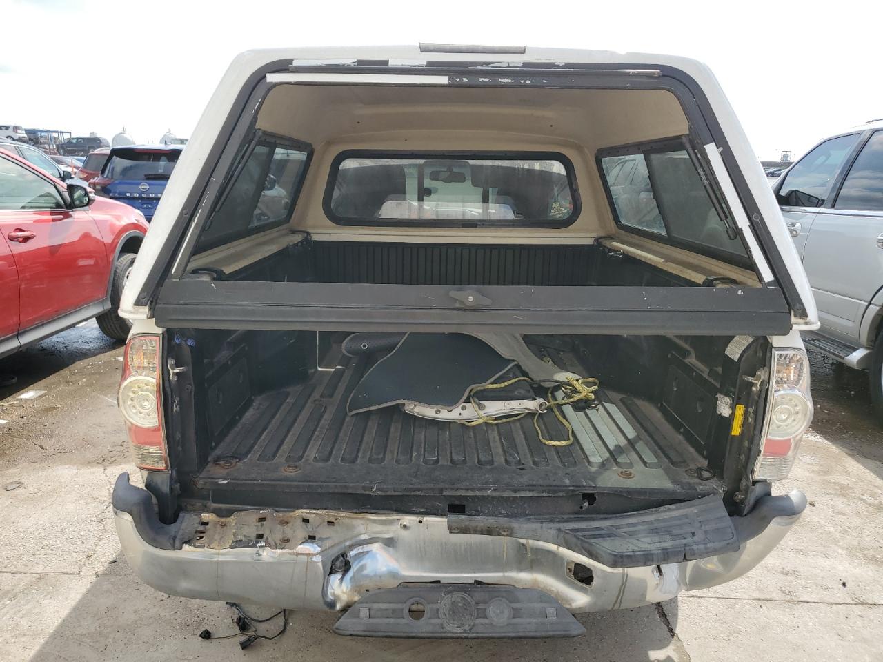 2010 Toyota Tacoma VIN 5TETX4CN1AZ745882 Copart auction photo, rear end damage thumbnail 6