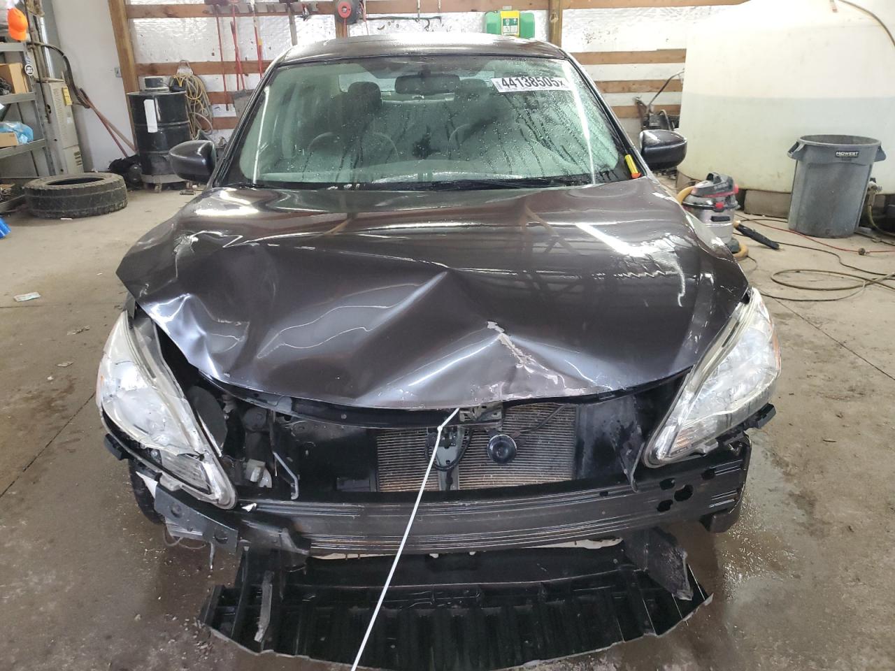 2014 Nissan Sentra VIN 3N1AB7APXEY317464 Copart auction photo, front end / minor dent/scratches damage thumbnail 5