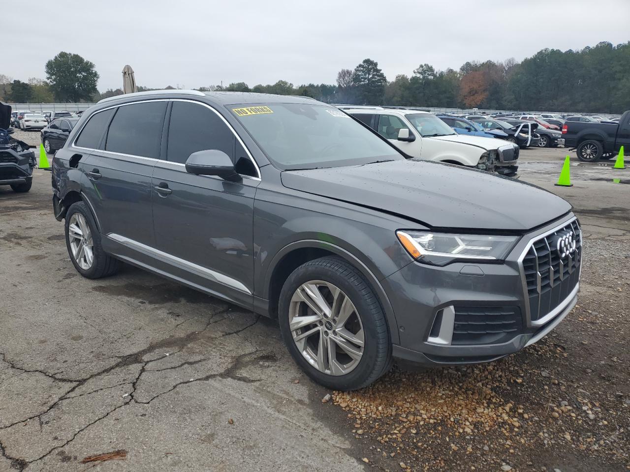 2021 Audi Q7 VIN WA1LJAF71MD015264 Copart auction photo, rear end / partial repair damage thumbnail 4