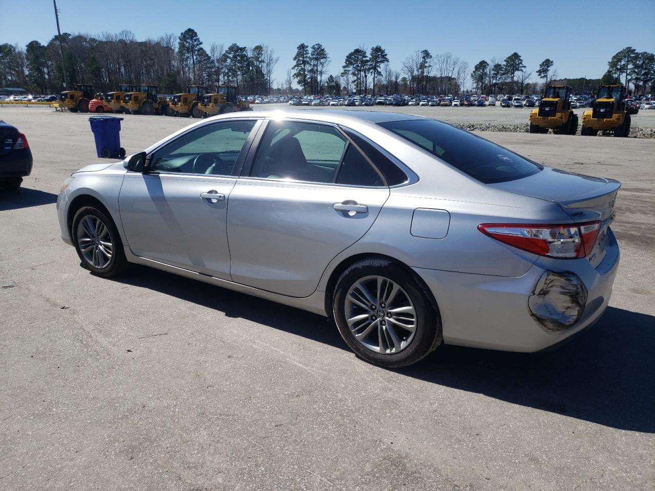 2015 Toyota Camry VIN 4T1BF1FKXFU076859 Copart auction photo, rear end damage thumbnail 2