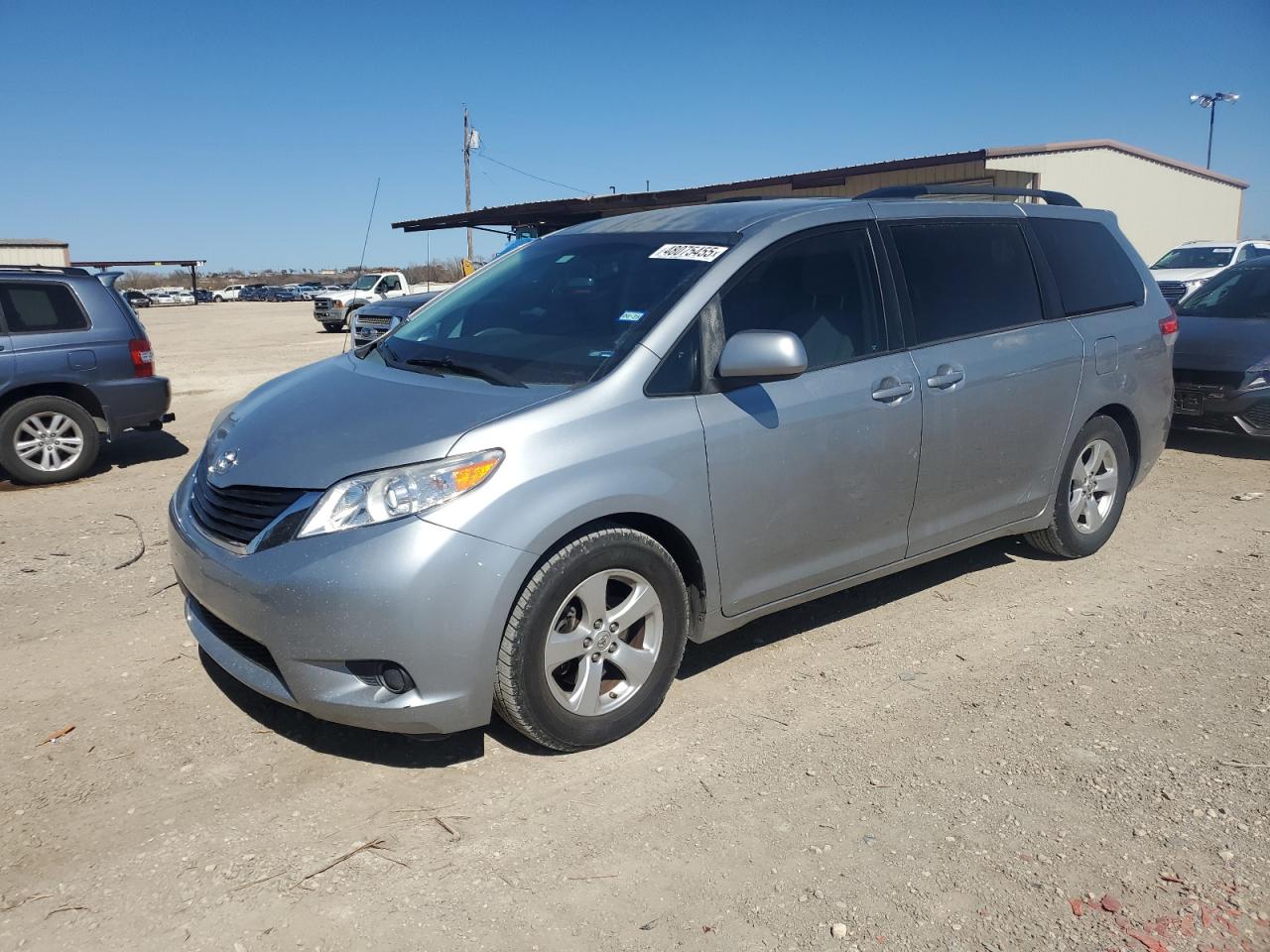 2013 Toyota Sienna VIN 5TDKK3DC6DS330561