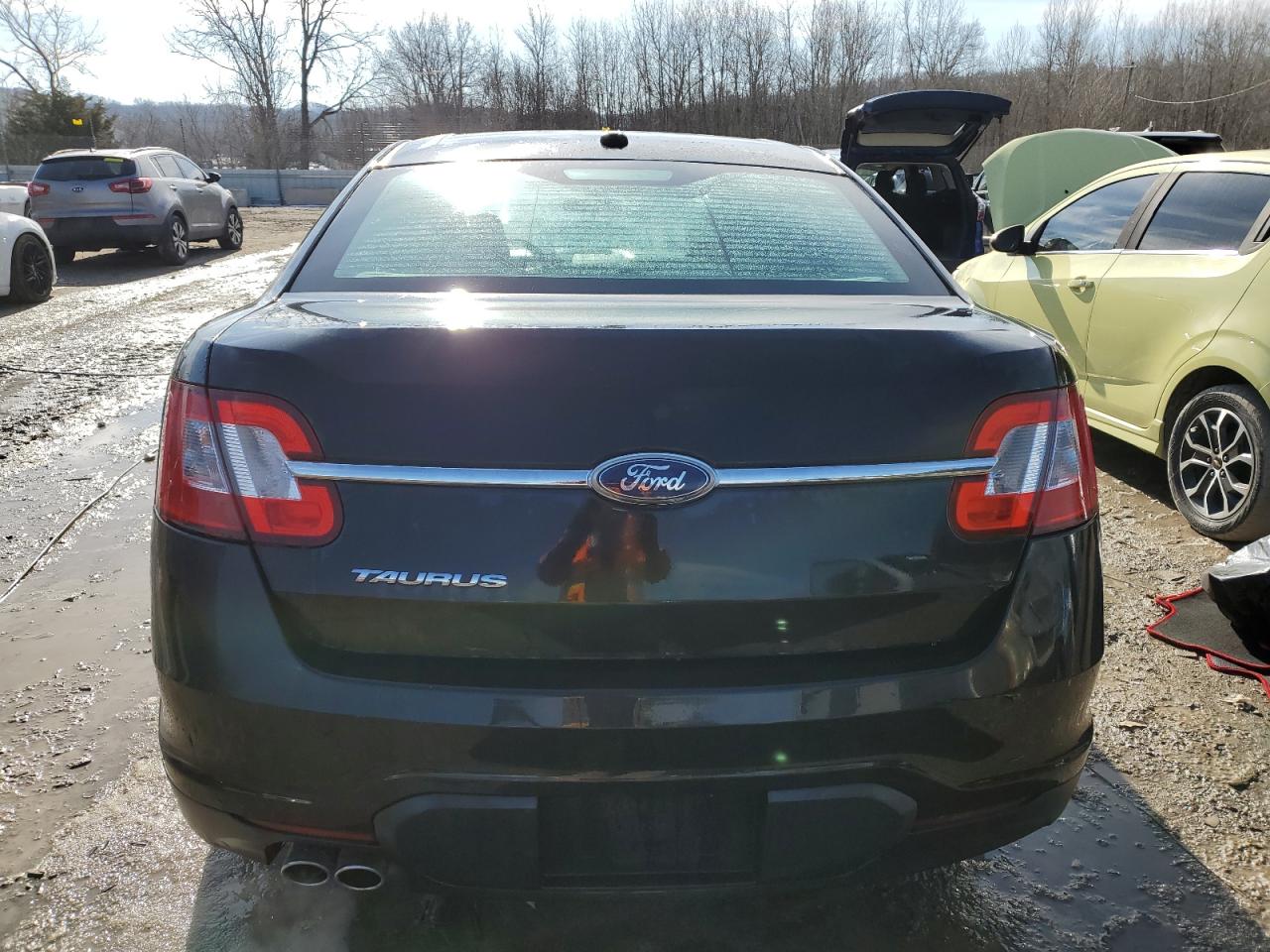 2011 Ford Taurus VIN 1FAHP2DW8BG102171 Copart auction photo, front end damage thumbnail 6