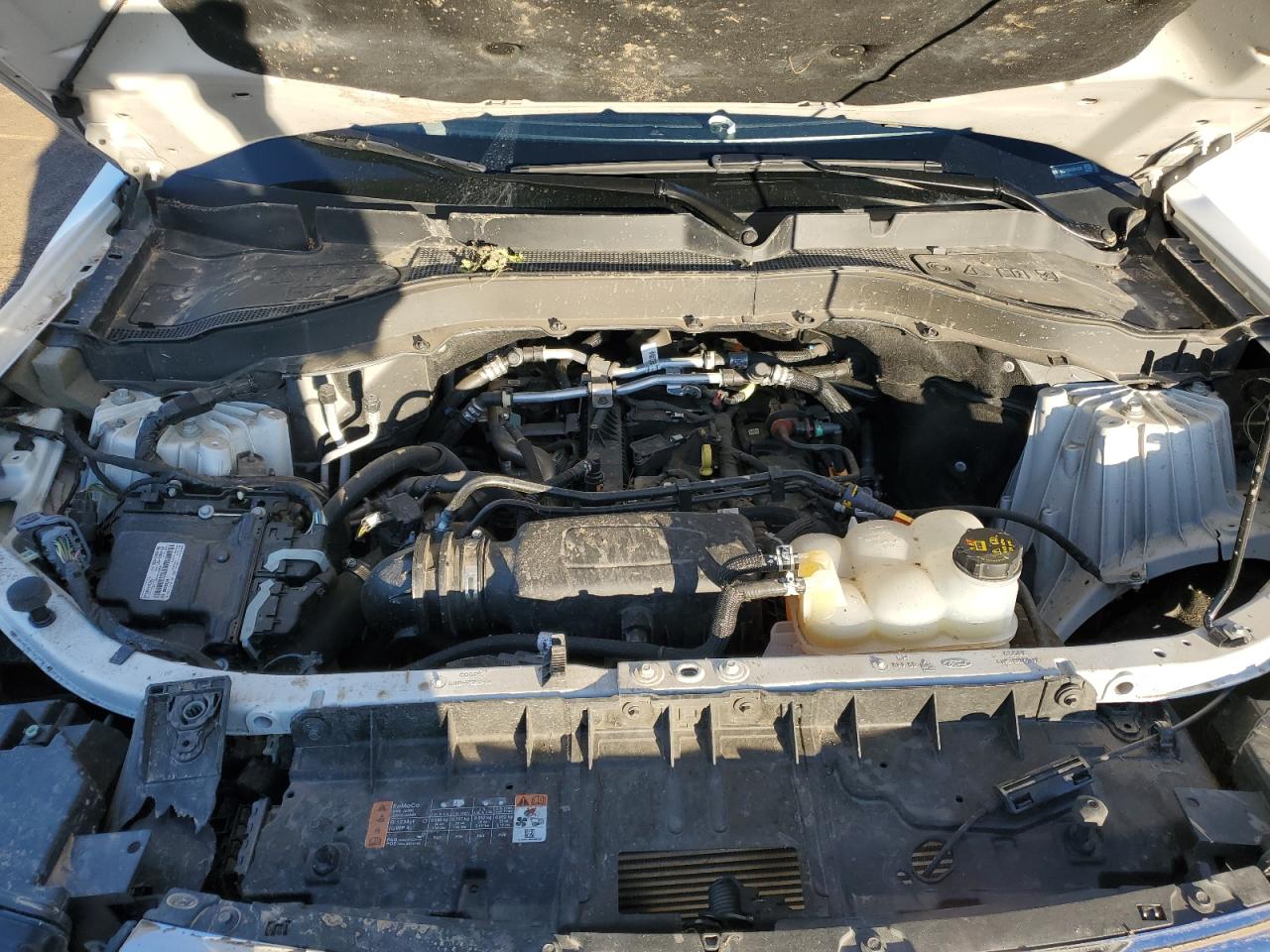 2022 Ford Explorer VIN 1FMSK7DH0NGB81378 Copart auction photo, front end / all over damage thumbnail 13