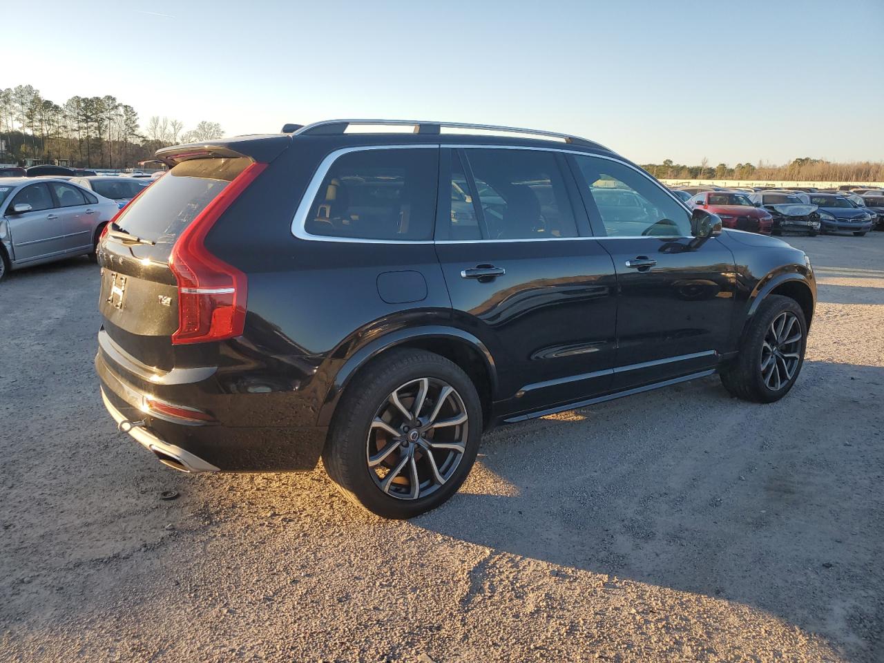 2016 Volvo XC90 VIN YV4A22PK6G1021843 Copart auction photo, normal wear damage thumbnail 3