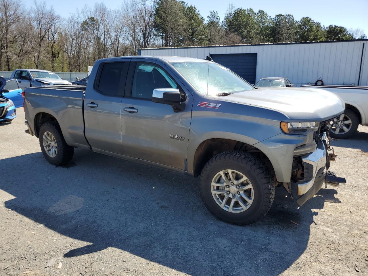 2020 Chevrolet Silverado VIN 1GCRYDED2LZ340169 Copart auction photo, front end / minor dent/scratches damage thumbnail 4