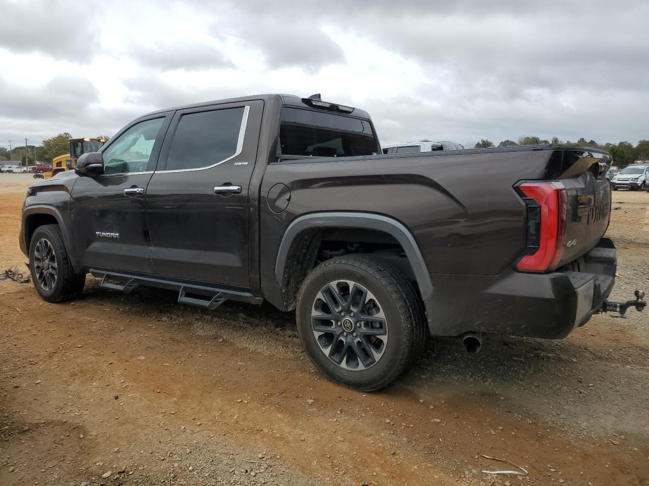 2022 Toyota Tundra VIN 5TFJA5DB6NX010878 Copart auction photo, front end damage thumbnail 2