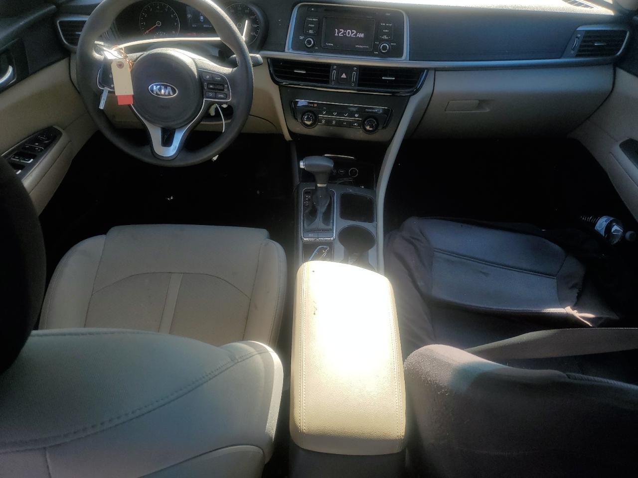 2017 KIA Optima VIN 5XXGT4L35HG156659 Copart auction photo, normal wear damage thumbnail 8