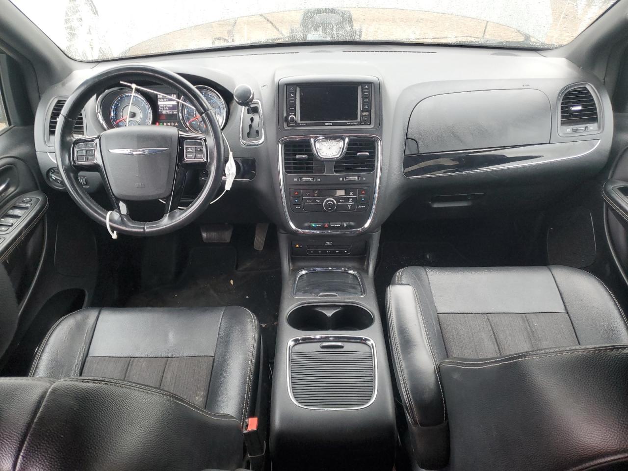 2015 Chrysler Town & Country VIN 2C4RC1HG5FR699937 Copart auction photo, front end damage thumbnail 8