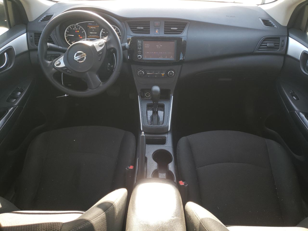 2019 Nissan Sentra VIN 3N1AB7AP6KY453411 Copart auction photo, front end / minor dent/scratches damage thumbnail 8