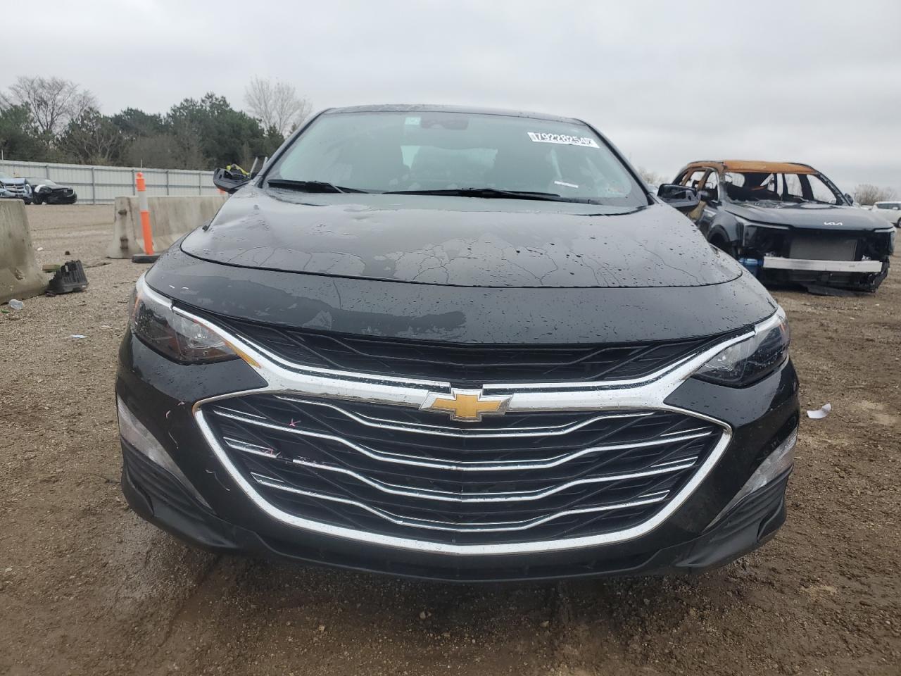 2023 Chevrolet Malibu VIN 1G1ZD5ST2PF212575 Copart auction photo, side / front end damage thumbnail 5