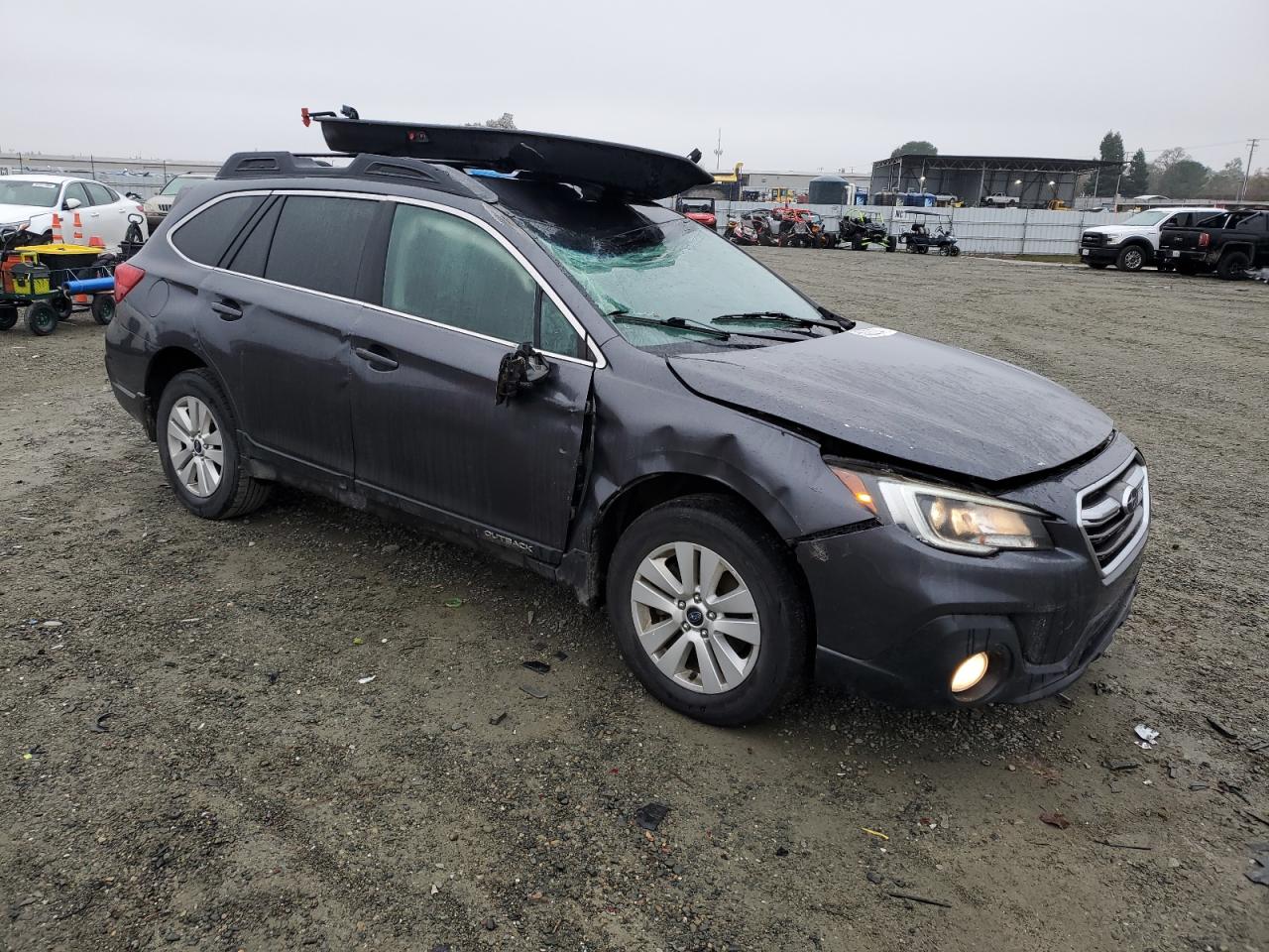 2018 Subaru Outback VIN 4S4BSAFC3J3244389 Copart auction photo, rollover damage thumbnail 4