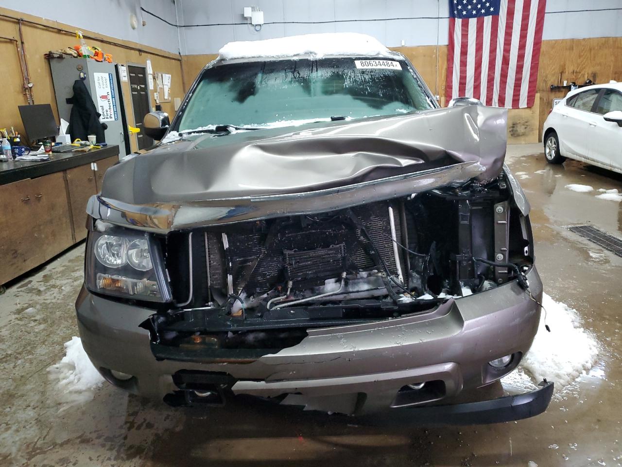 2012 Chevrolet Suburban VIN 1GNSKKE72CR241571 Copart auction photo, front end / mechanical damage thumbnail 5