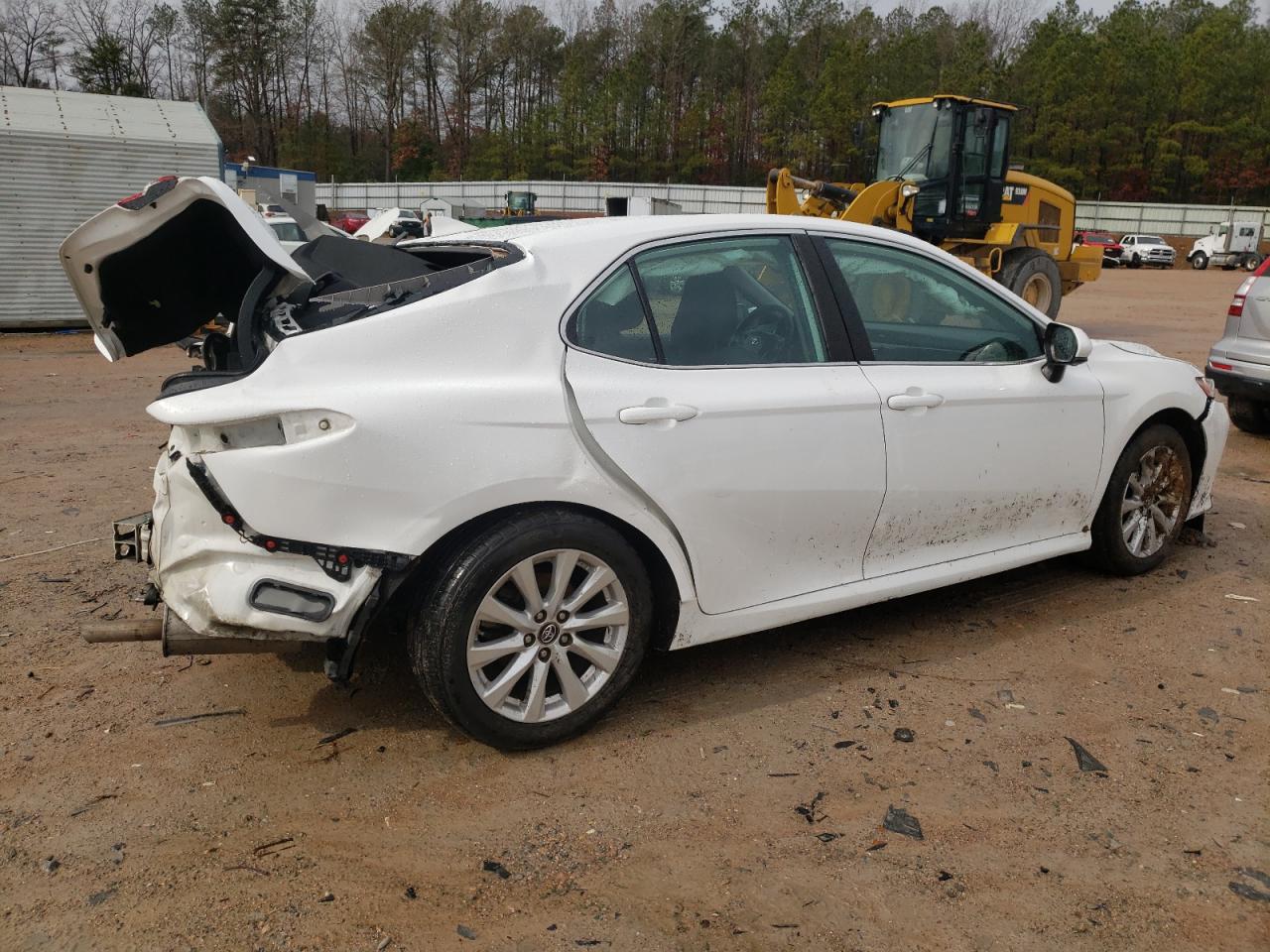 2019 Toyota Camry VIN 4T1B11HK4KU241584 Copart auction photo, rear end / undercarriage damage thumbnail 3