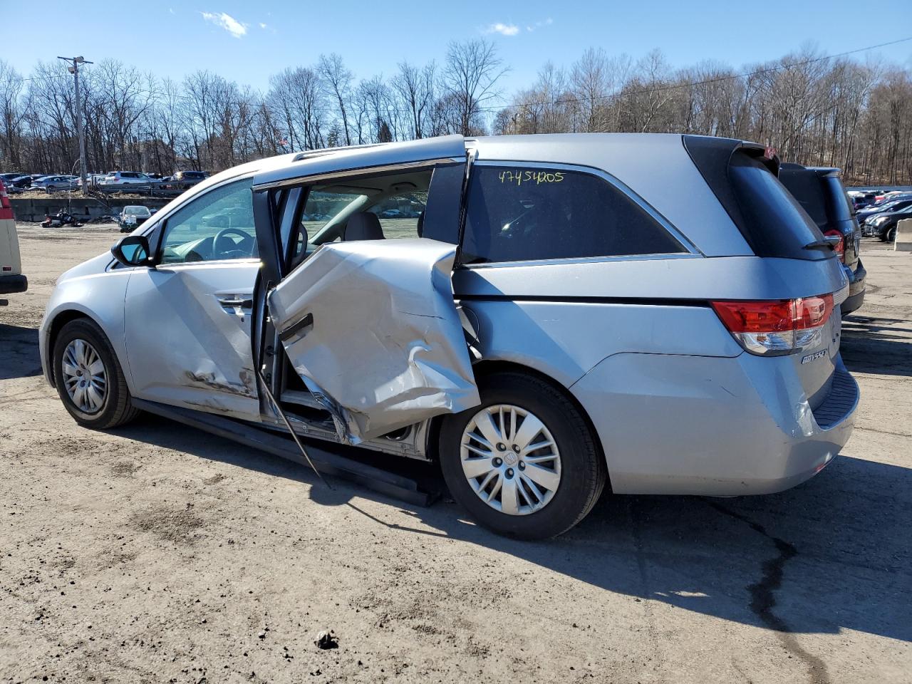 2016 Honda Odyssey VIN 5FNRL5H20GB162255 Copart auction photo, side / rear end damage thumbnail 2
