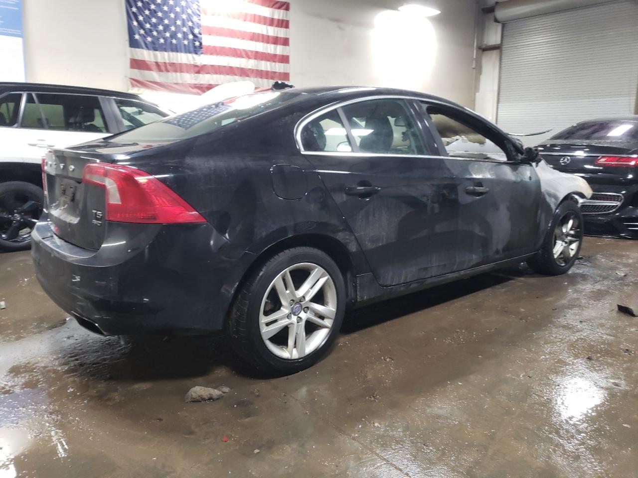 2015 Volvo S60 VIN YV1612TC2F1314545 Copart auction photo, burn - engine damage thumbnail 3