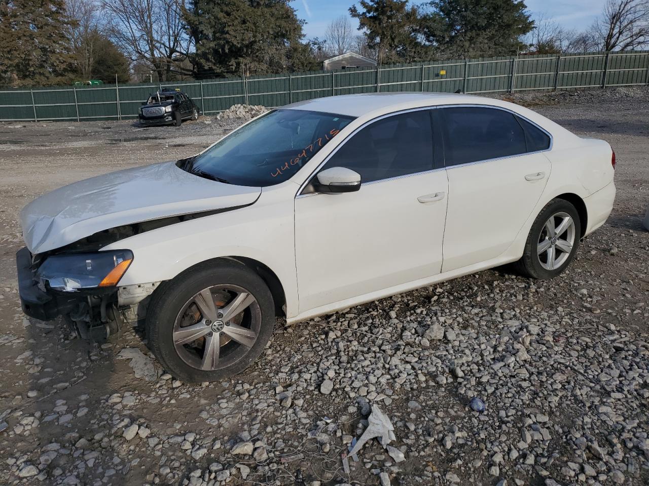 2015 Volkswagen Passat VIN 1VWAS7A33FC081130