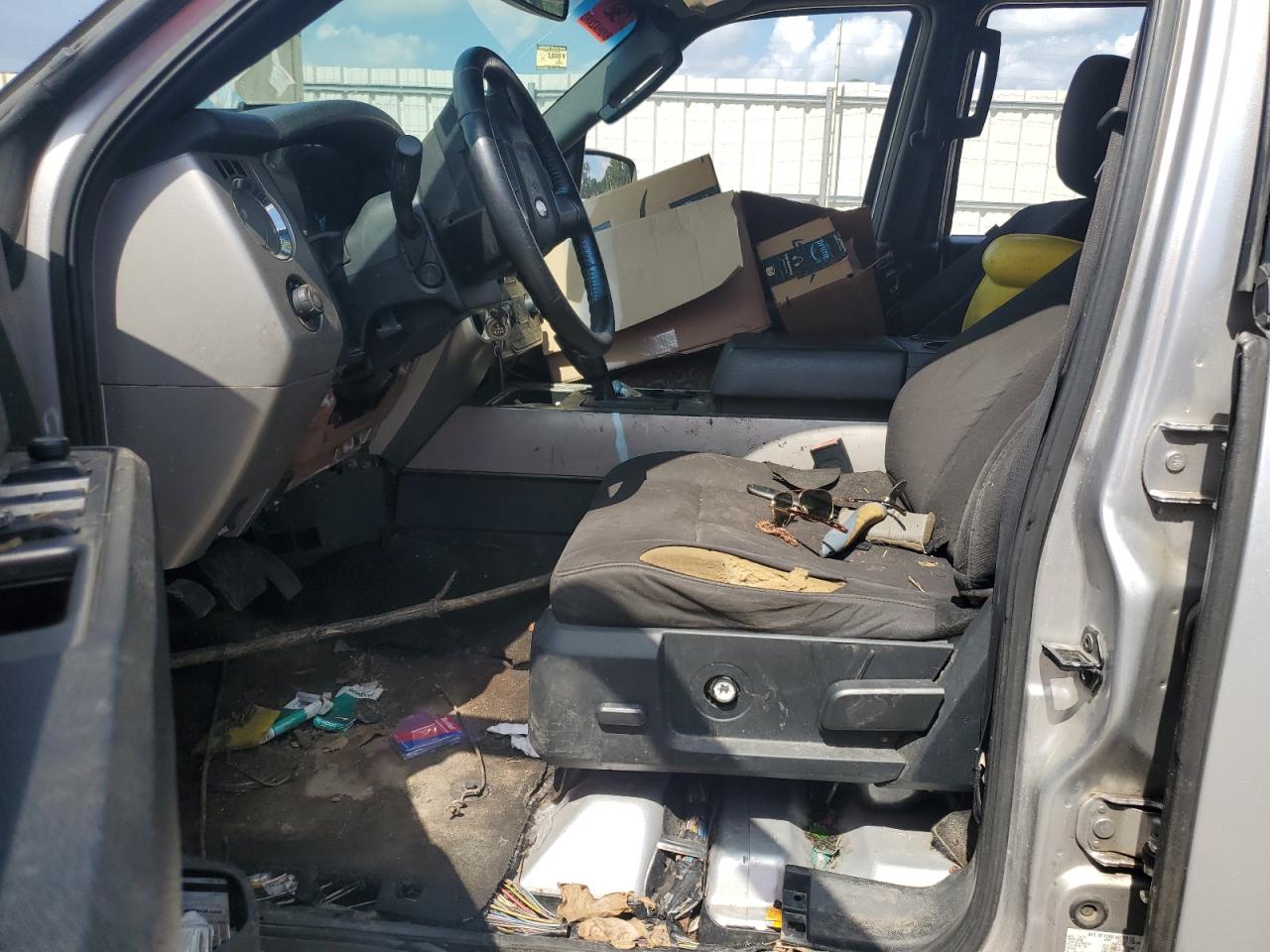 2015 Ford Explorer VIN 1FMJU1HT9FEF40810 Copart auction photo, all over damage thumbnail 7