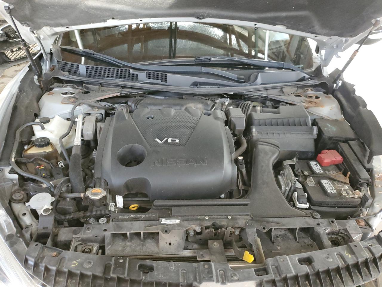 2016 Nissan Maxima VIN 1N4AA6AP9GC377618 Copart auction photo, front end / minor dent/scratches damage thumbnail 11