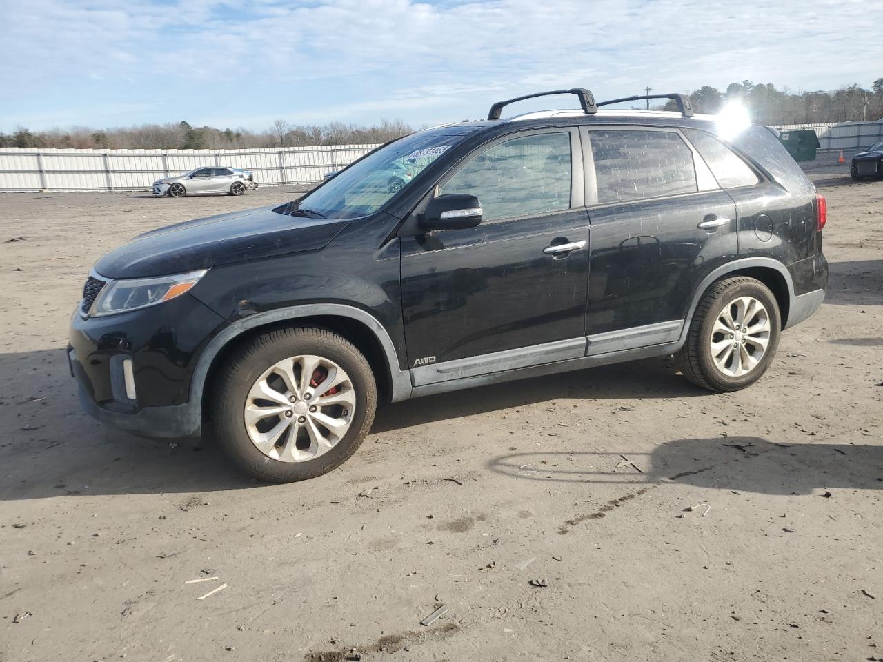 2014 KIA Sorento VIN 5XYKUDA74EG502379