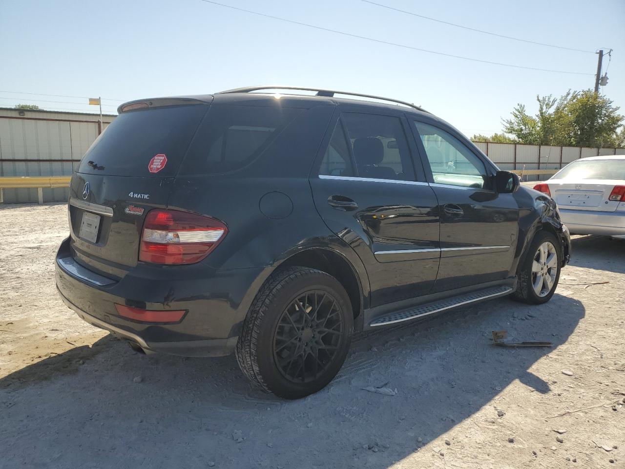 2010 Mercedes-Benz M-klasse VIN 4JGBB8GB6AA531901 Copart auction photo, front end / minor dent/scratches damage thumbnail 3
