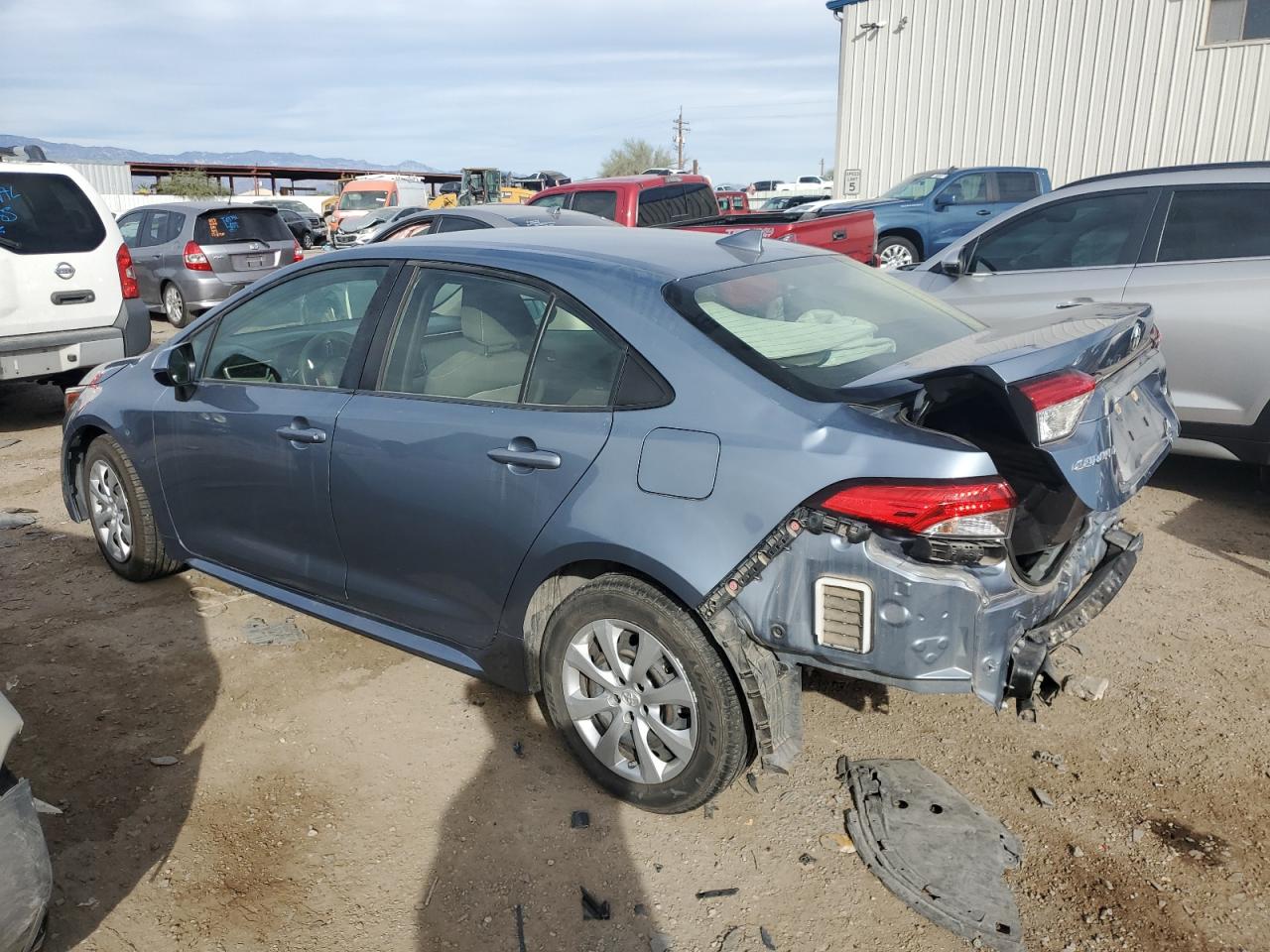 2020 Toyota Corolla VIN JTDEPRAE2LJ027182 Copart auction photo, rear end / frame damage damage thumbnail 2