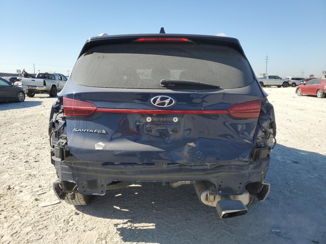 2022 Hyundai Santa Fe VIN 5NMS24AJ6NH377750 Copart auction photo, rear end / minor dent/scratches damage thumbnail 6