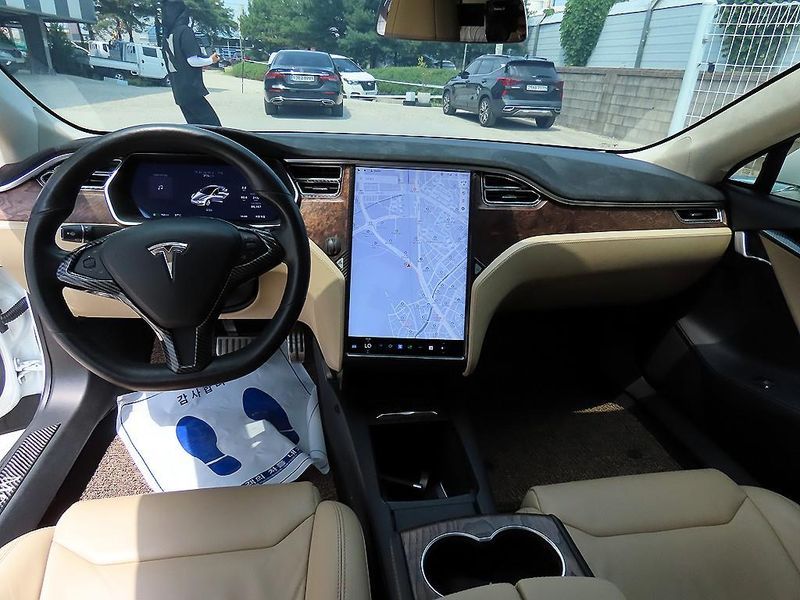 2017 Tesla Model s VIN 5YJSA1E29HF200040 Encar auction photo thumbnail 7