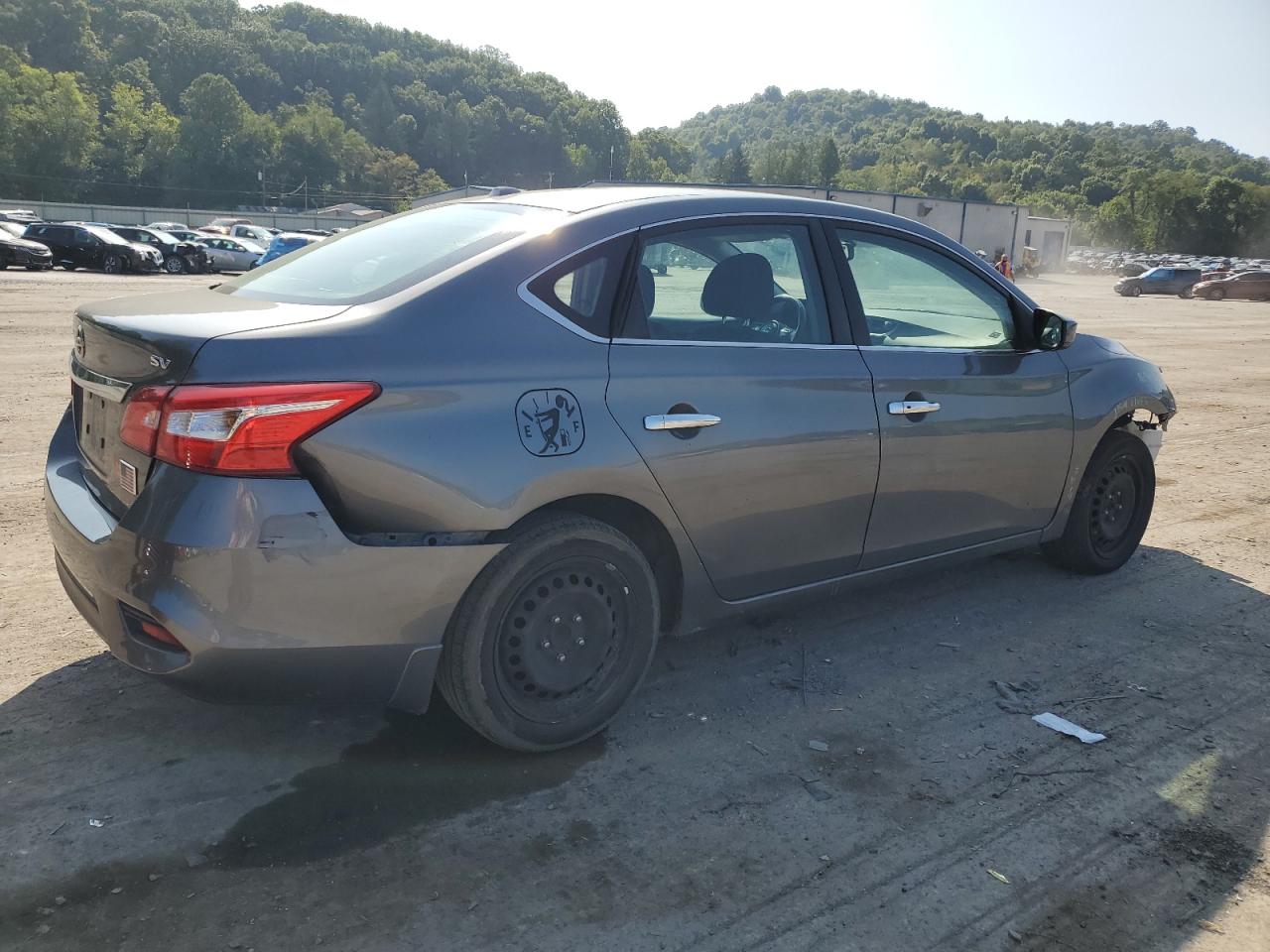 2017 Nissan Sentra VIN 3N1AB7AP8HY273923 Copart auction photo, front end / rear end damage thumbnail 3