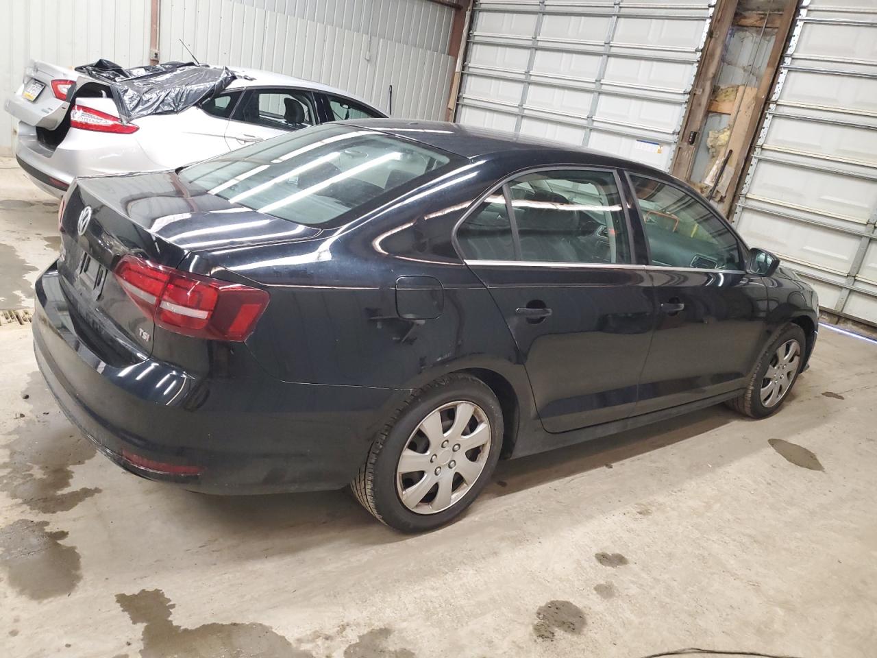 2017 Volkswagen Jetta VIN 3VW2B7AJ6HM221675 Copart auction photo, front end damage thumbnail 3