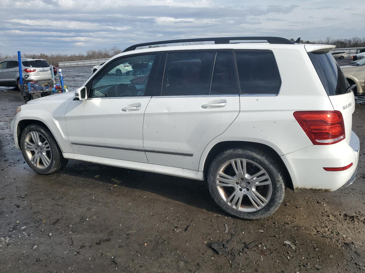 2013 Mercedes-Benz GLK-klasse VIN WDCGG8JB4DG010580 Copart auction photo, normal wear damage thumbnail 2