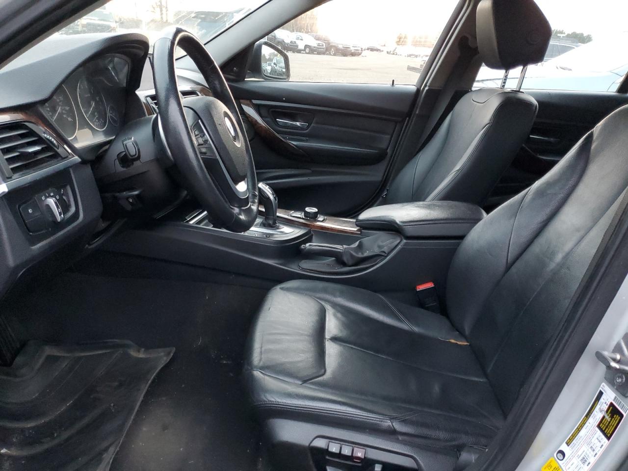 2014 BMW 3er VIN WBA3G7C5XEKN37332 Copart auction photo, front end / minor dent/scratches damage thumbnail 7