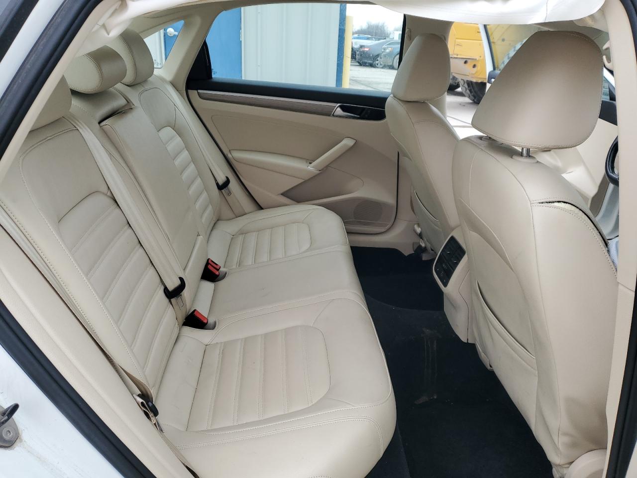2016 Volkswagen Passat VIN 1VWCS7A36GC067409 Copart auction photo, side damage thumbnail 10