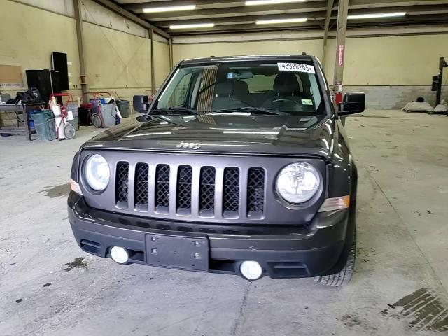 2015 Jeep Liberty (Patriot) VIN 1C4NJPFB3FD353256 Copart auction photo, rear end / minor dent/scratches damage thumbnail 11